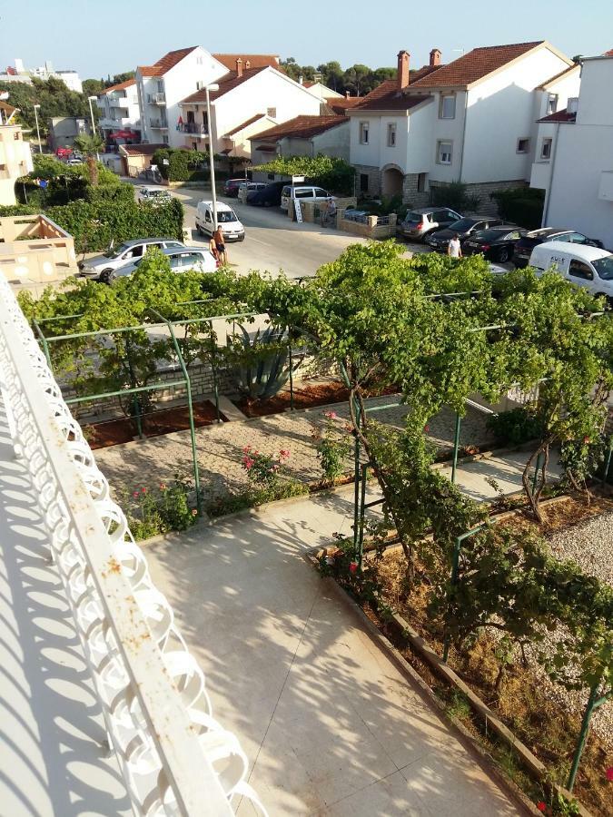 Villa Feodora Biograd na Moru Kültér fotó